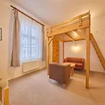 Lägenhet Stribrny Pramen-7 By Interhome *